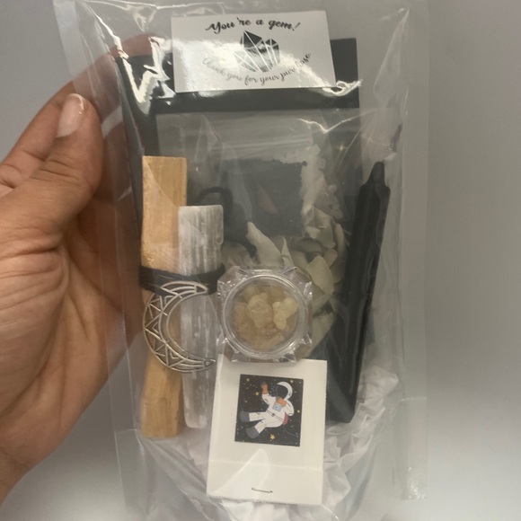 SPIRITUAL PROTECTION KIT - Picture 7 of 7